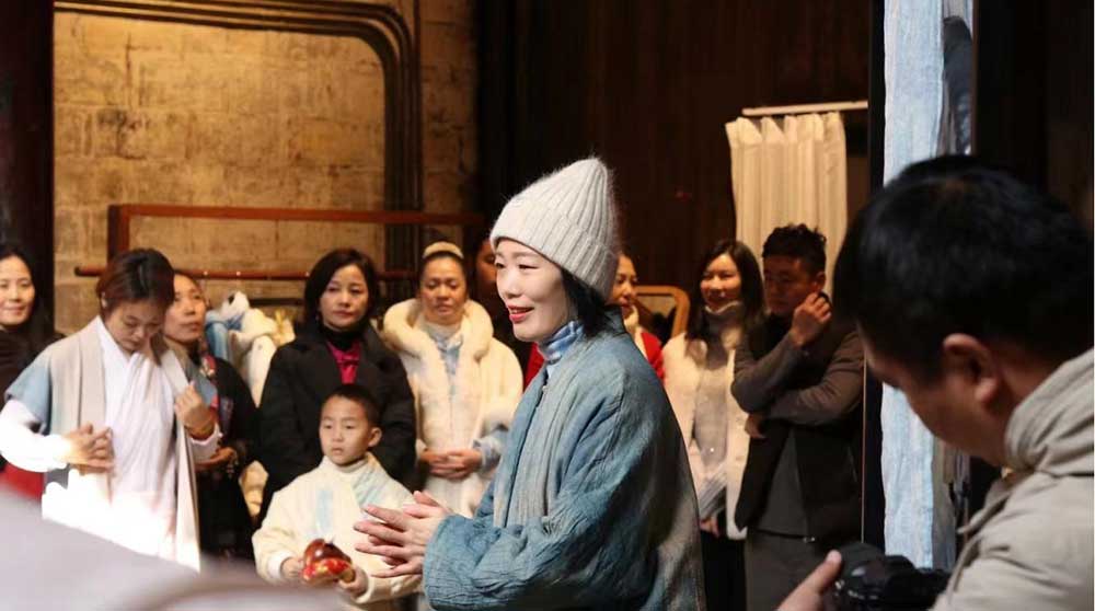 藍(lán)屋藝術(shù)館開業(yè)，為鄉(xiāng)村業(yè)態(tài)增活力